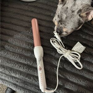 FoxyBae Pink Hair Curling Wand